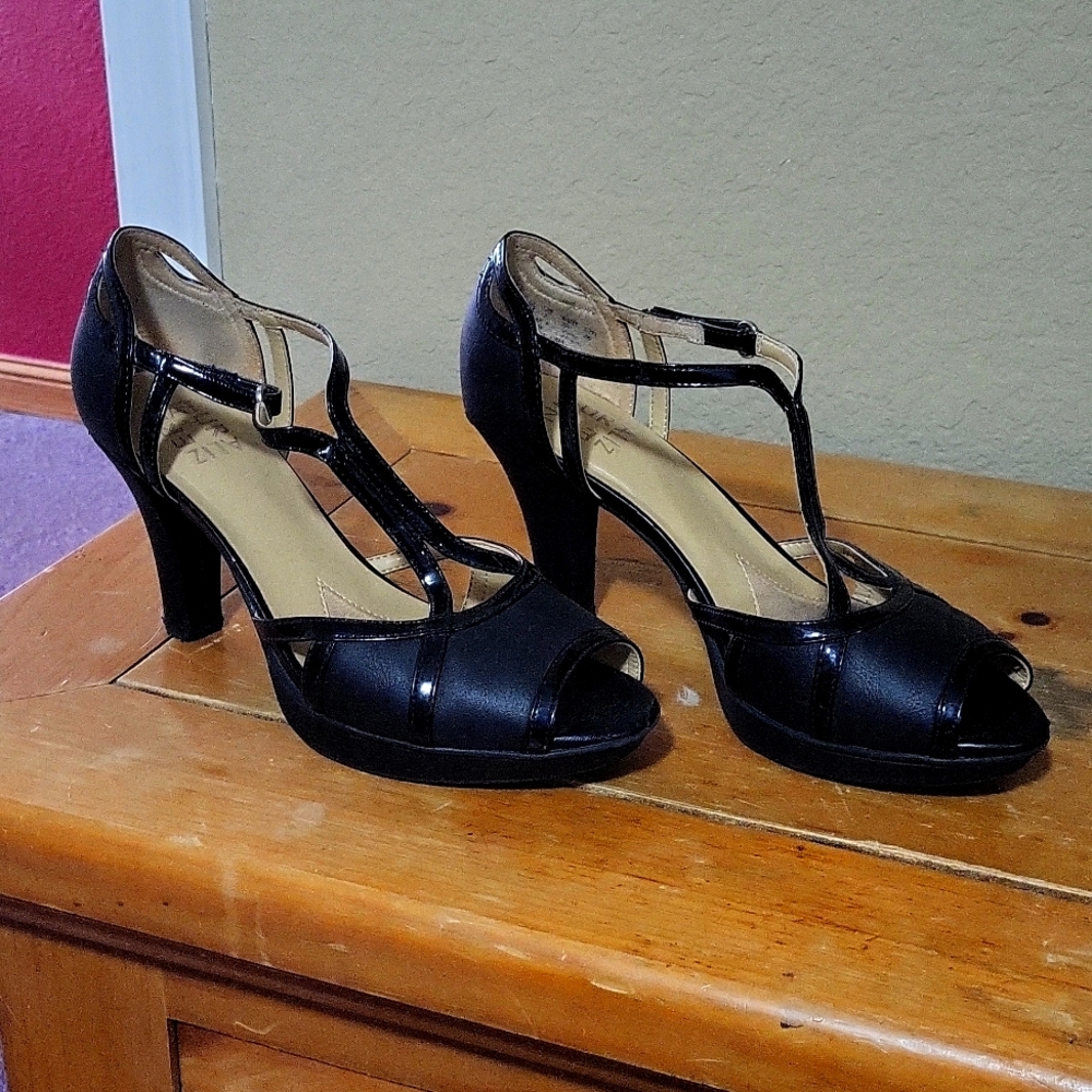 Naturalizer Dacoma Open-Toe Heels 9.5